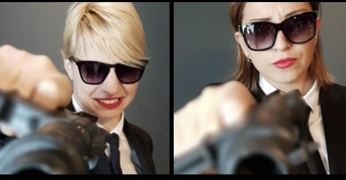 Ask Gamblers Awards, women in black with sunglasses