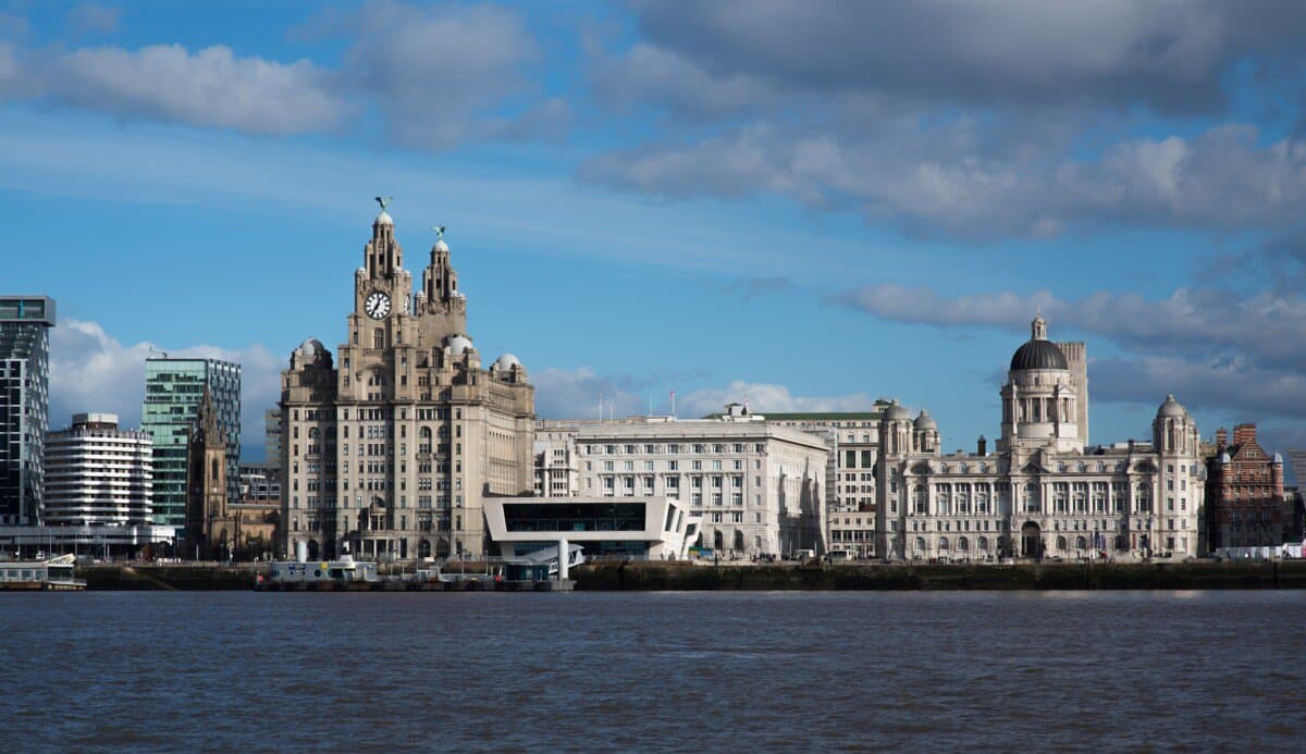 liverpool-1500885_1920