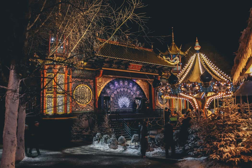 photo-1520683579571-7ce4360332d5