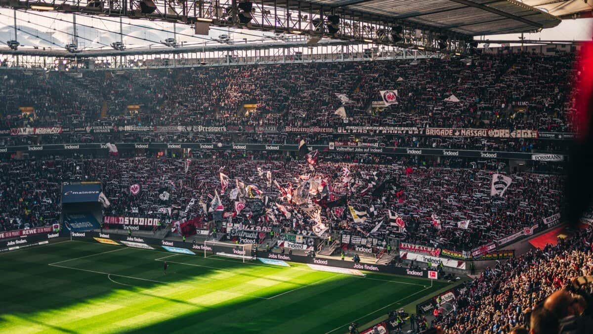 valentin-b-kremer-SPCLUqtAjeA-unsplash