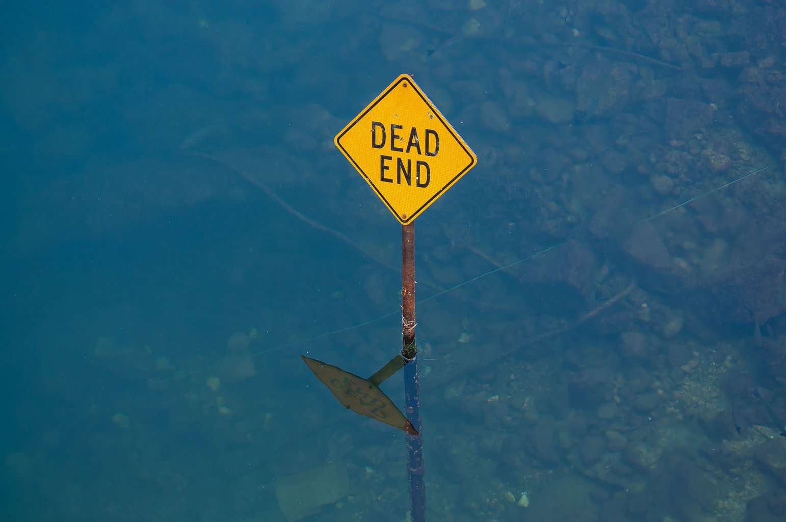 dead end, broken link,