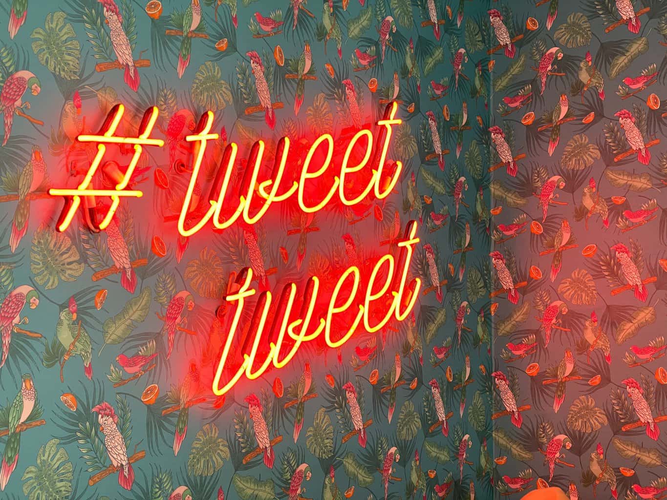 tweet