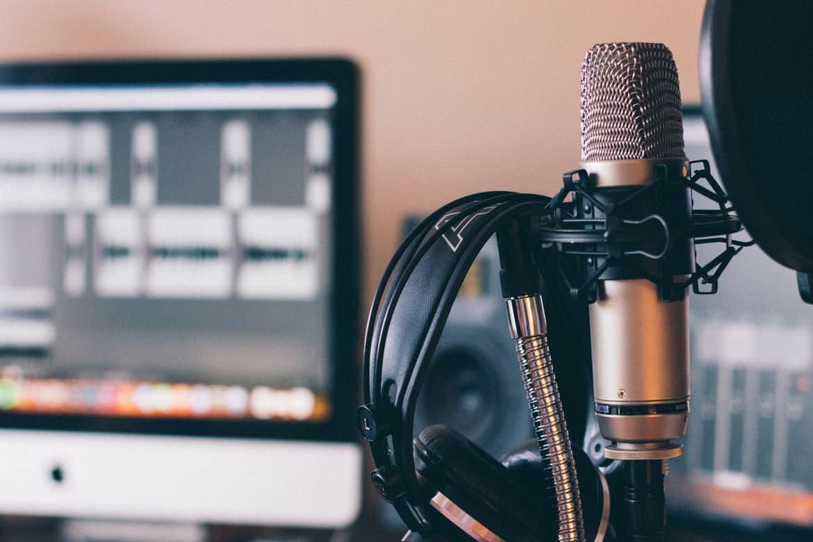 podcasting network, podcasting, microphone, advertising