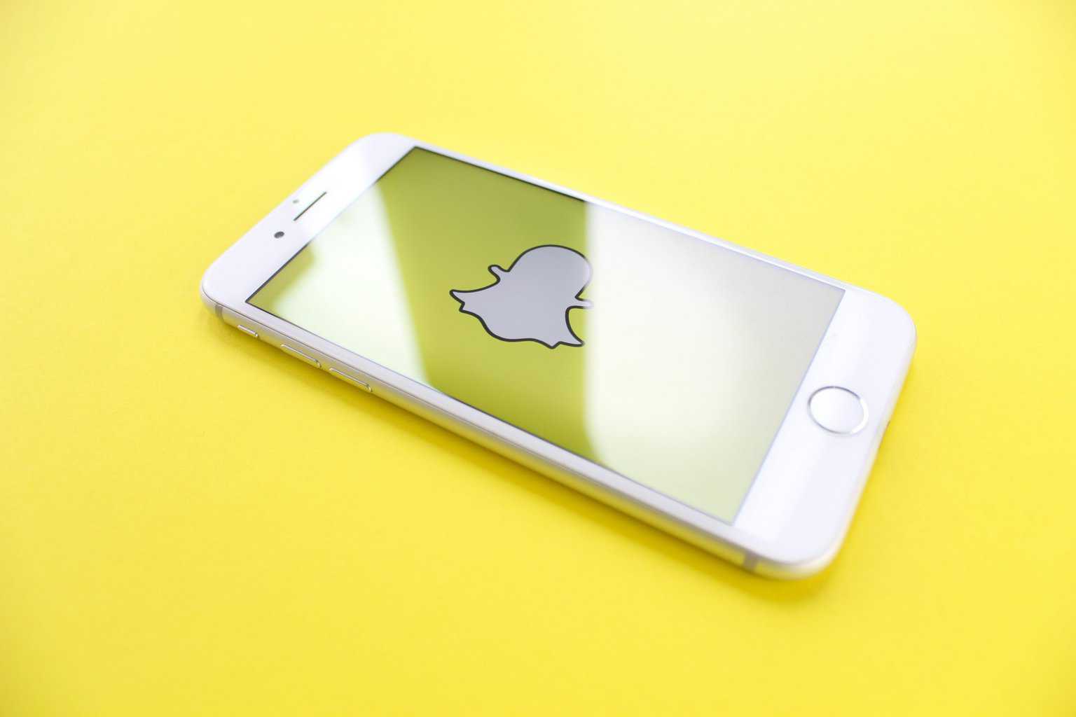 snapchat, cameo, celebrity endorsements, influencers